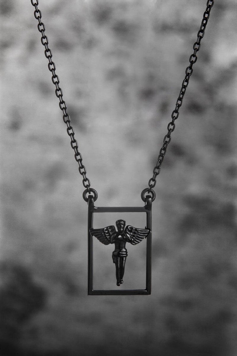 Black Angel Necklace - DUEROS